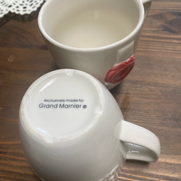 2 Grand Marnier La Postolle Coffee Tea Cup Mugs - Picture 10 of 11